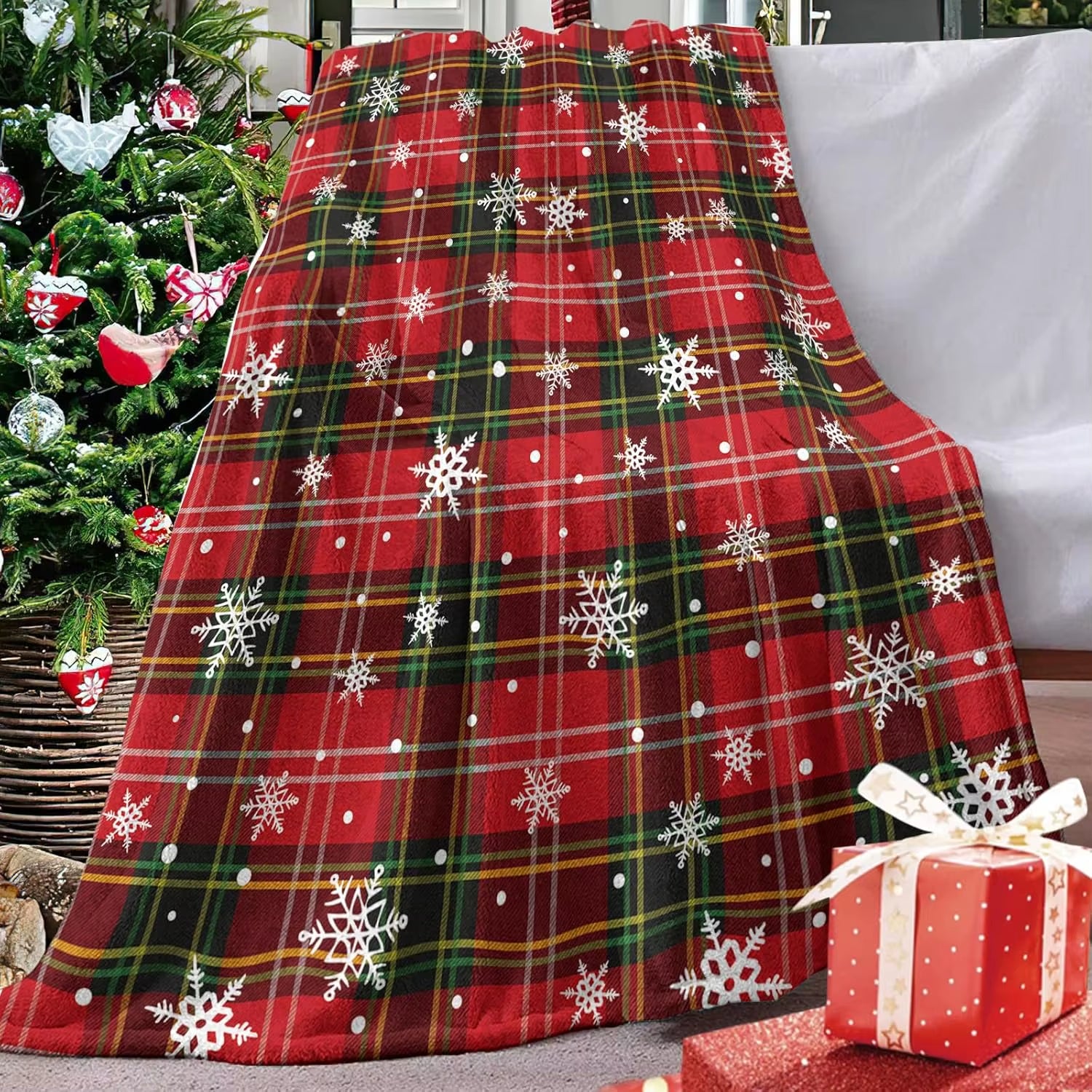 Christmas Red Green Buffalo Plaid Check Flannel Throw Blanket,Xmas Snowflake Birthday Gifts,Winter Holiday Soft Blankets for Bed