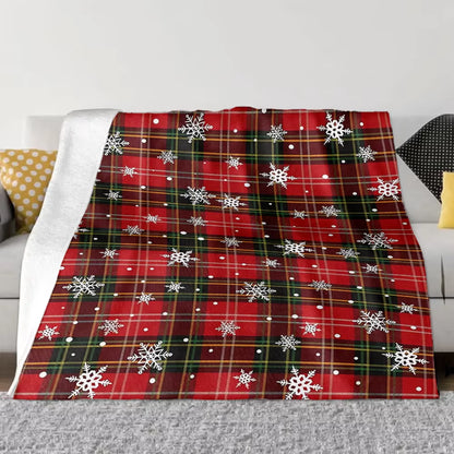 Christmas Red Green Buffalo Plaid Check Flannel Throw Blanket,Xmas Snowflake Birthday Gifts，Winter Holiday Soft Blankets for Bed